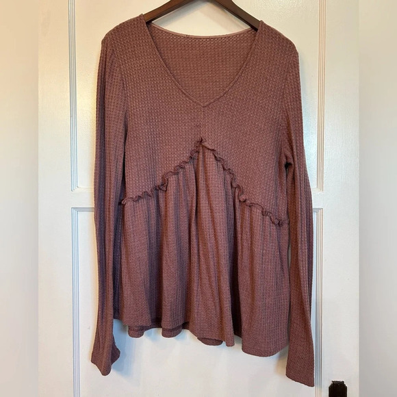 Boutique Peplum Waffle Knit Shirt Mauve - Picture 1 of 4